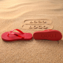 Chanclas personalizadas de colores con logo grabado en la suela